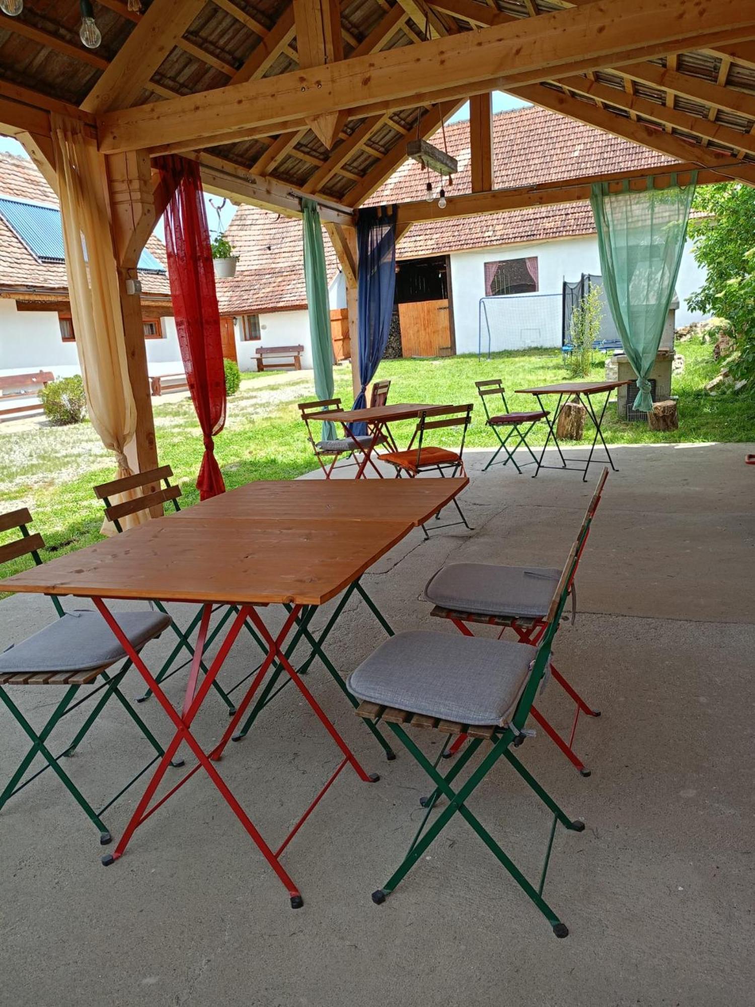 Chalet Giuel Barcut Buitenkant foto